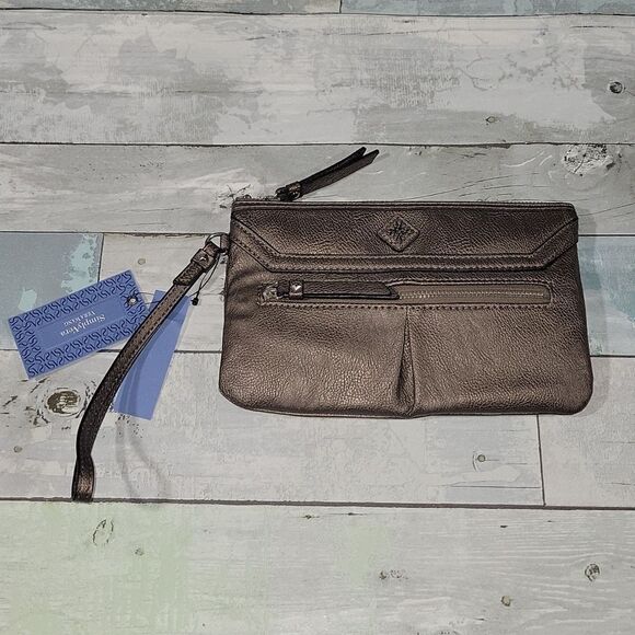 Simply Vera by Vera Wang Wristlet Wallet NWT - Picture 1 of 3